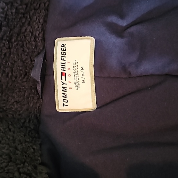 STUNNING TOMMY HILFIGER CHEVRON  BLOCK SHERPA JACKET - Picture 8 of 13